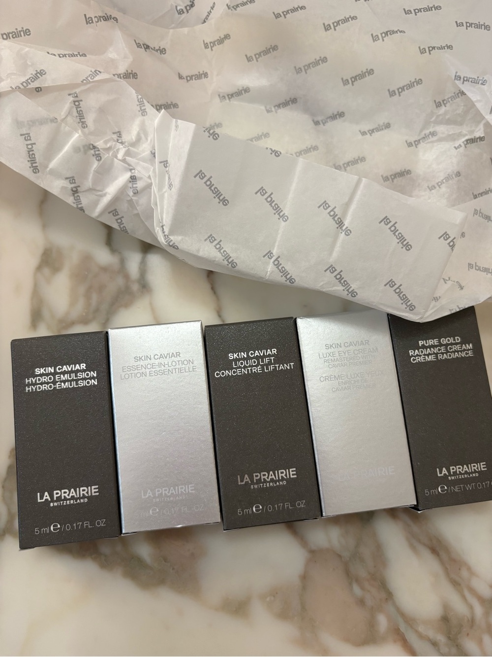 La prairie mixed sample Holt Renfrew Gift Wrap